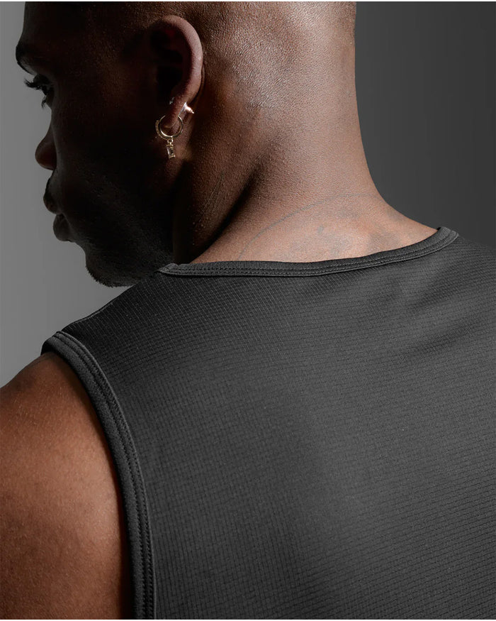 2XU Men's Aero Mesh Tank - Black/Silver Reflective