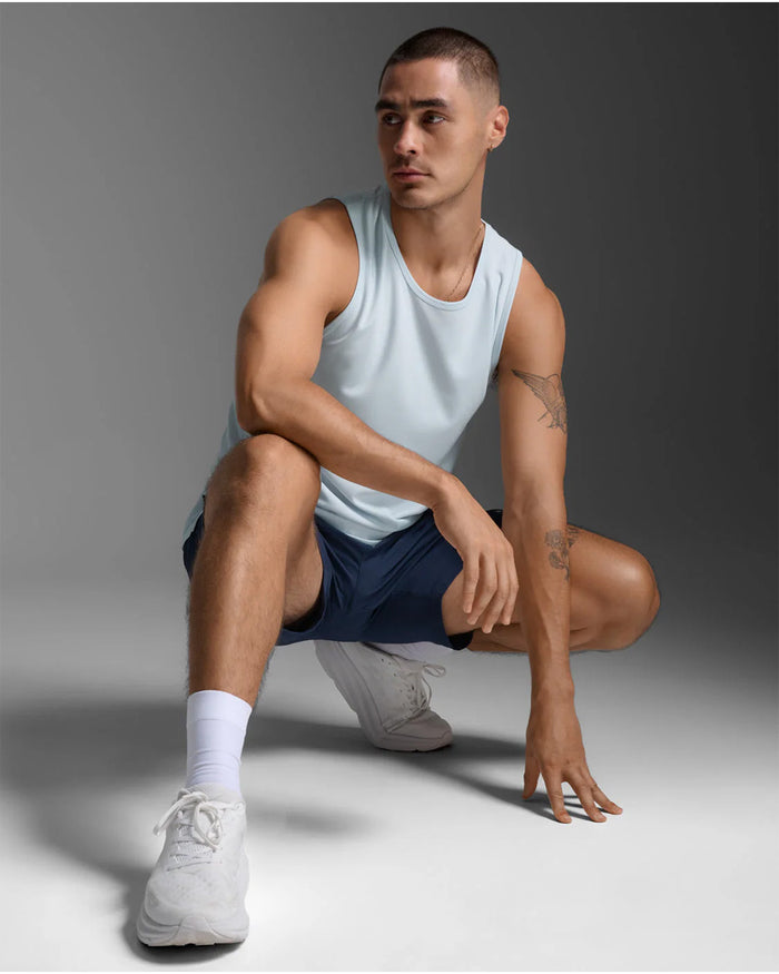 2XU Men's Aero Mesh Tank - Moonstone/Black Reflective