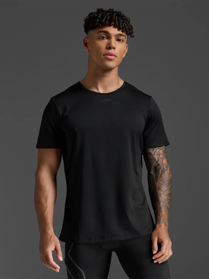 2XU Men's Light Speed Tech Tee - Black/Black Reflective