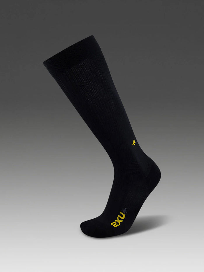 2XU Unisex's Flight Compression Socks - Black/Black