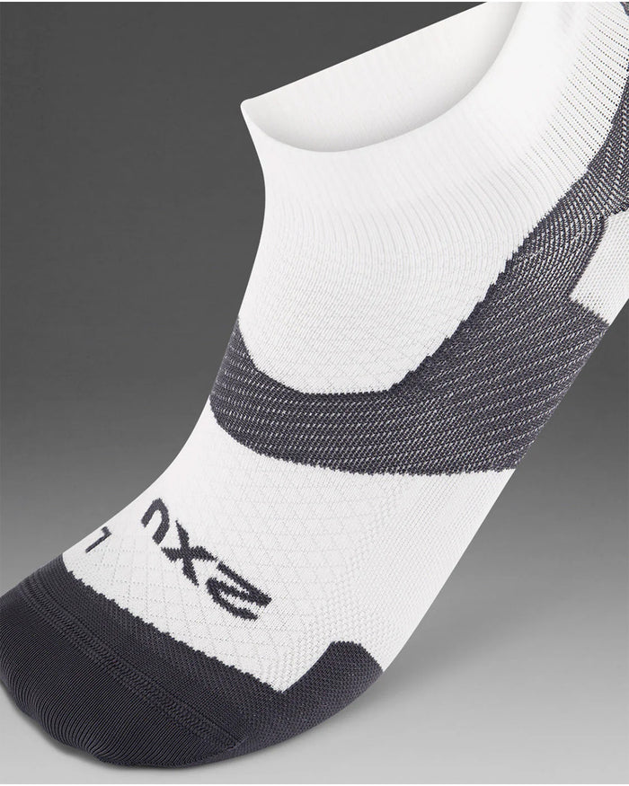 2XU Unisex's Vectr Light Cushion 1/4 Crew Compression Socks - Black/Titanium
