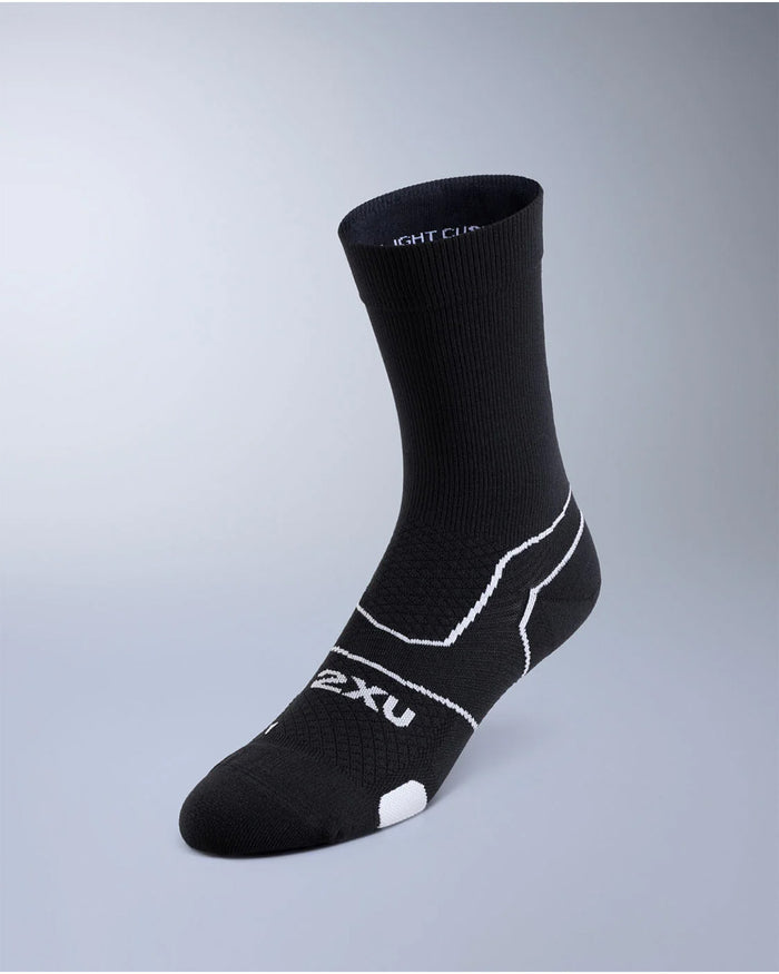 2XU Unisex's Vectr Light Cushion Crew Socks - Black/White