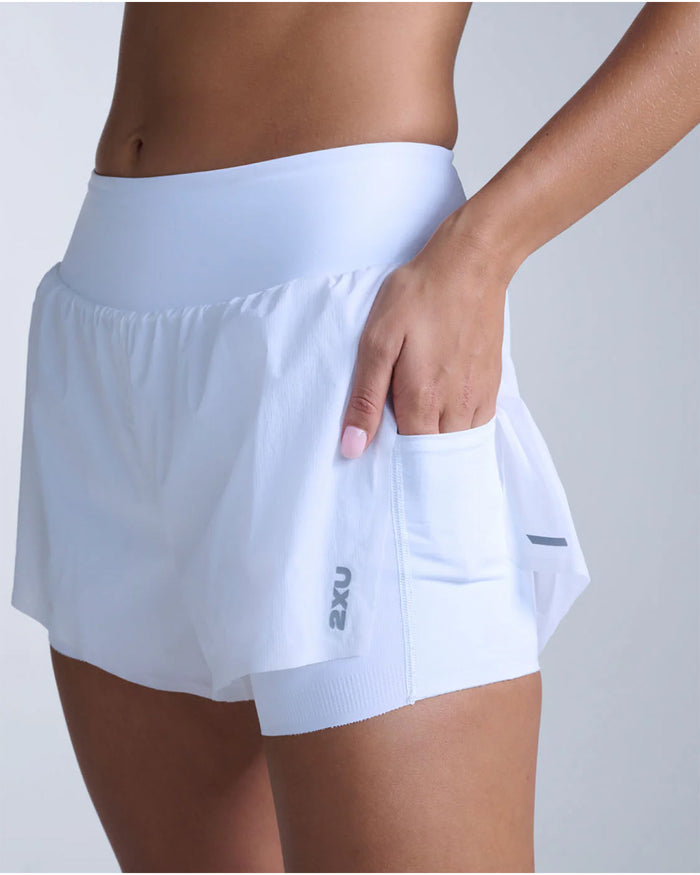 2XU Women's Aero Hi-Rise 2in1 3inch Shorts - White/Silver Reflective
