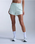 2XU Women's Aero Hi-Rise 4 Inch Shorts - Mint Dust/Mint Reflective