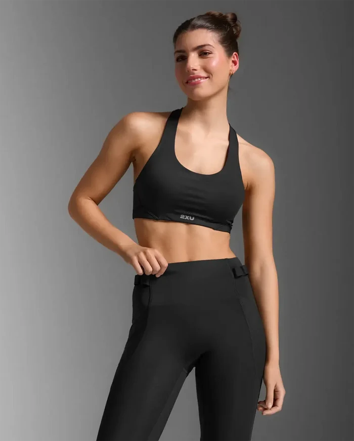 2XU Women's Aero Mesh Medium Impact Bra - Black/Silver Reflective
