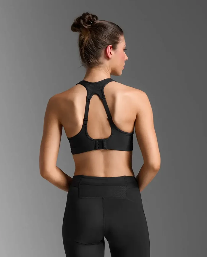 2XU Women's Aero Mesh Medium Impact Bra - Black/Silver Reflective