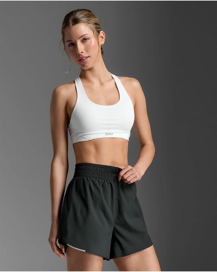 2XU Women's Aero Mesh Medium Impact Bra - White/Silver Reflective