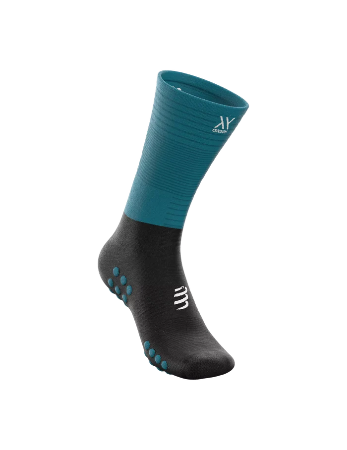 Compressport Mid Compression Socks ( XU00005B5028) - Mosaic Blue/Black