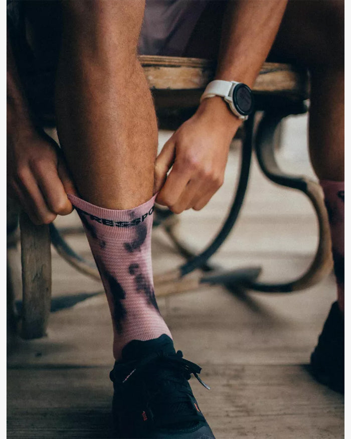 Compressport Unisex's Pro Racing Socks v4.0 Run High - Eat My Dust! - Zephyr Tie Dye