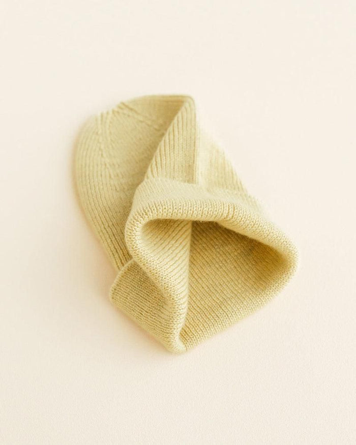 Hvid Fonzie Newborn Beanie Light Yellow - La Gentile Store