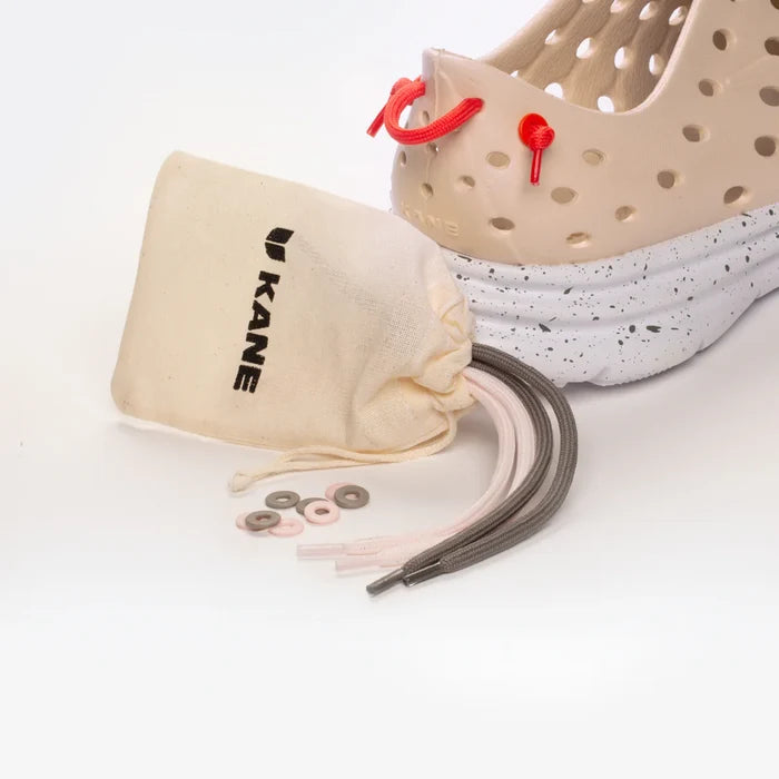 KANE Unisex's Revive Shoe - Sandstone/White Speckle (KR59)