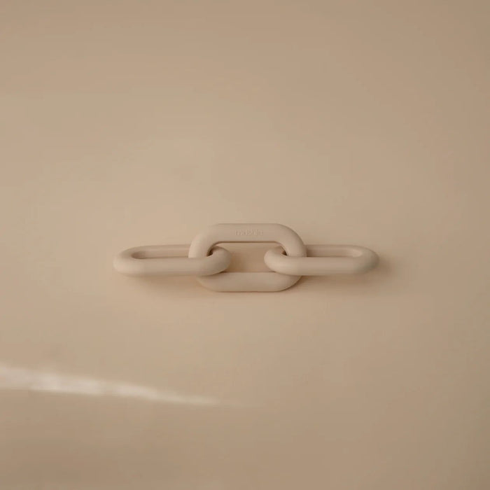 Mushie Links Teether Shifting Sand - La Gentile Store