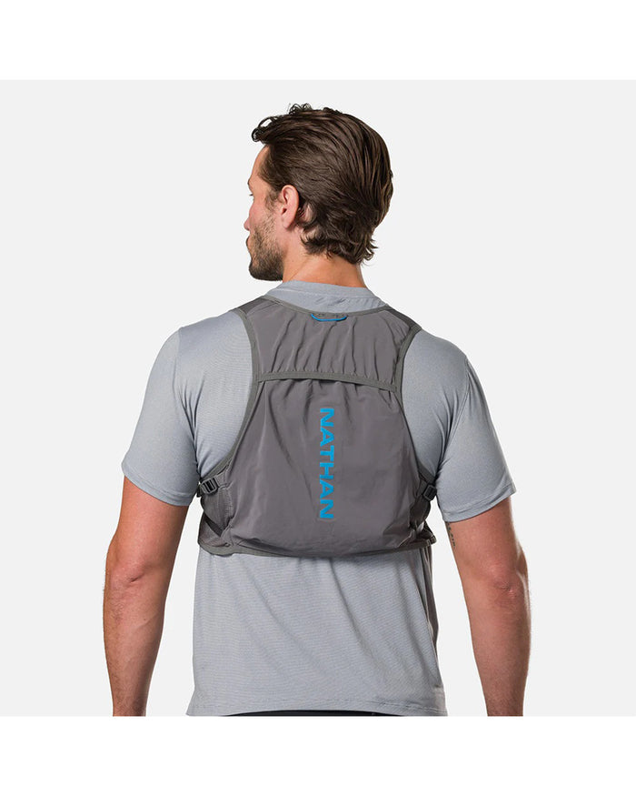 Nathan Pinnacle Breeze 4L - Charcoal/Electric Blue