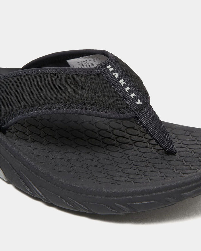 Oakley Operative Flip Flop - Blackout