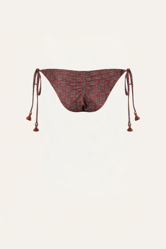 Sagrado Bikini Bottom - Johanna Ortiz