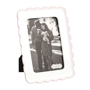 Scalloped Resin Frame