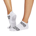 TAVI Grip Savvy - Holiday Sweater Weather