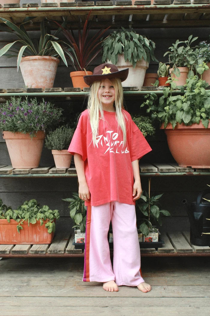 The Pinto Surf Club Tee Faded Red