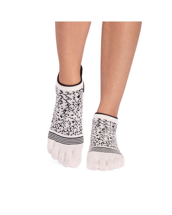 TOESOX Grip Full Toe Low Rise Tec - Bone