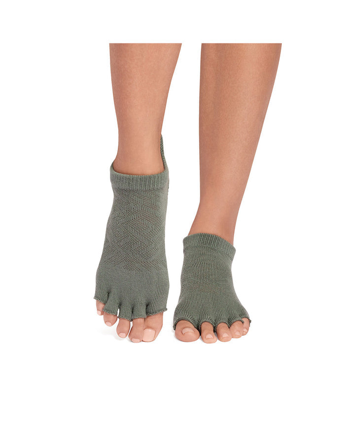 TOESOX Grip Half Toe Low Rise - Ivy Field