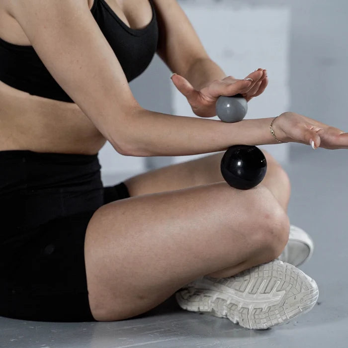 TRNR Trigger Balls - Black/Grey