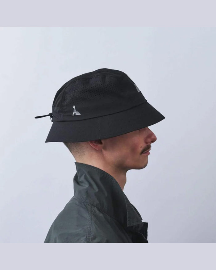 VAGA Feather Bucket Hat - Black