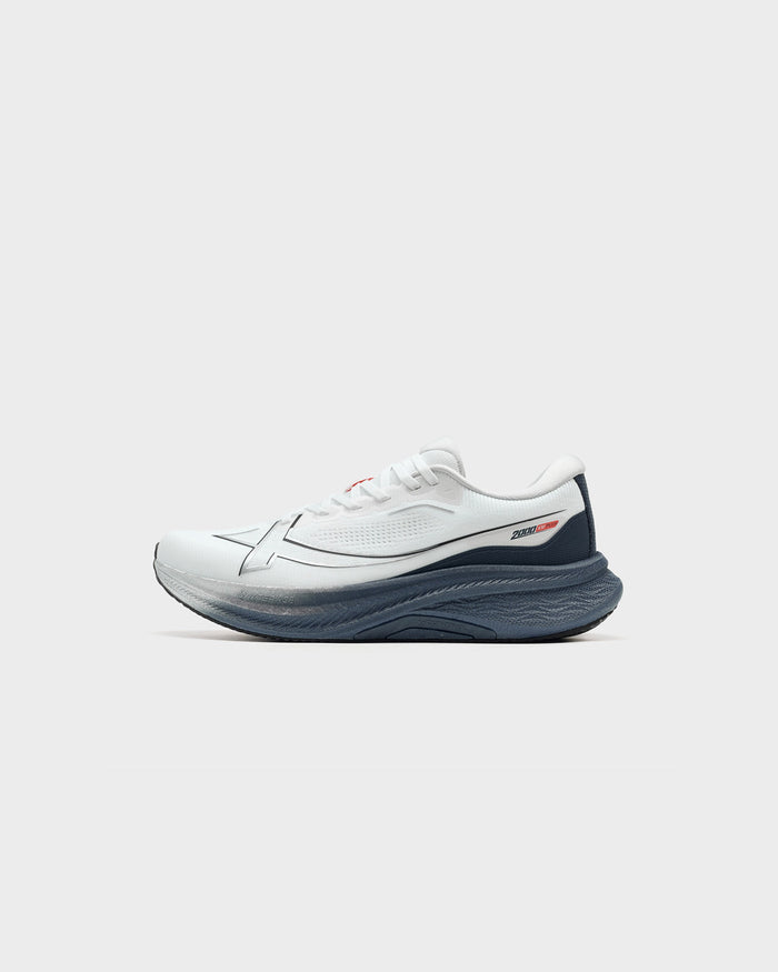 Xtep Men's 2000km Plus - Classic White/Ink Blue