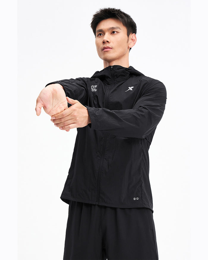 Xtep Men's Single-layer Windbreaker - Black01