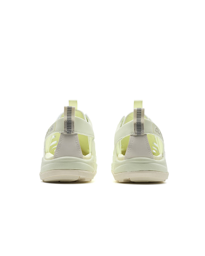 Xtep Women's FeiShi outdoor Sandals - Alabaster/Earth Yellow